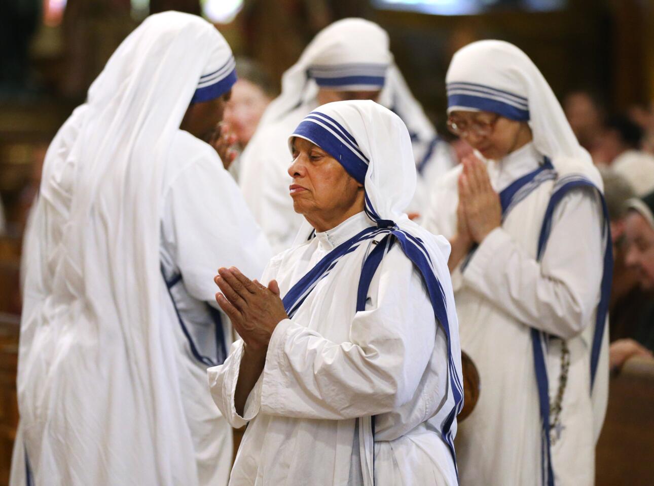 Prayerful nuns