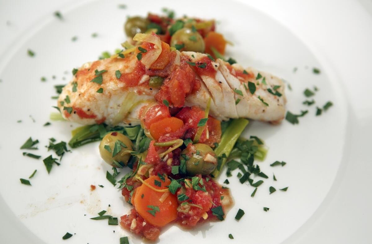 Recipe: Halibut with leeks, tomatoes and olives