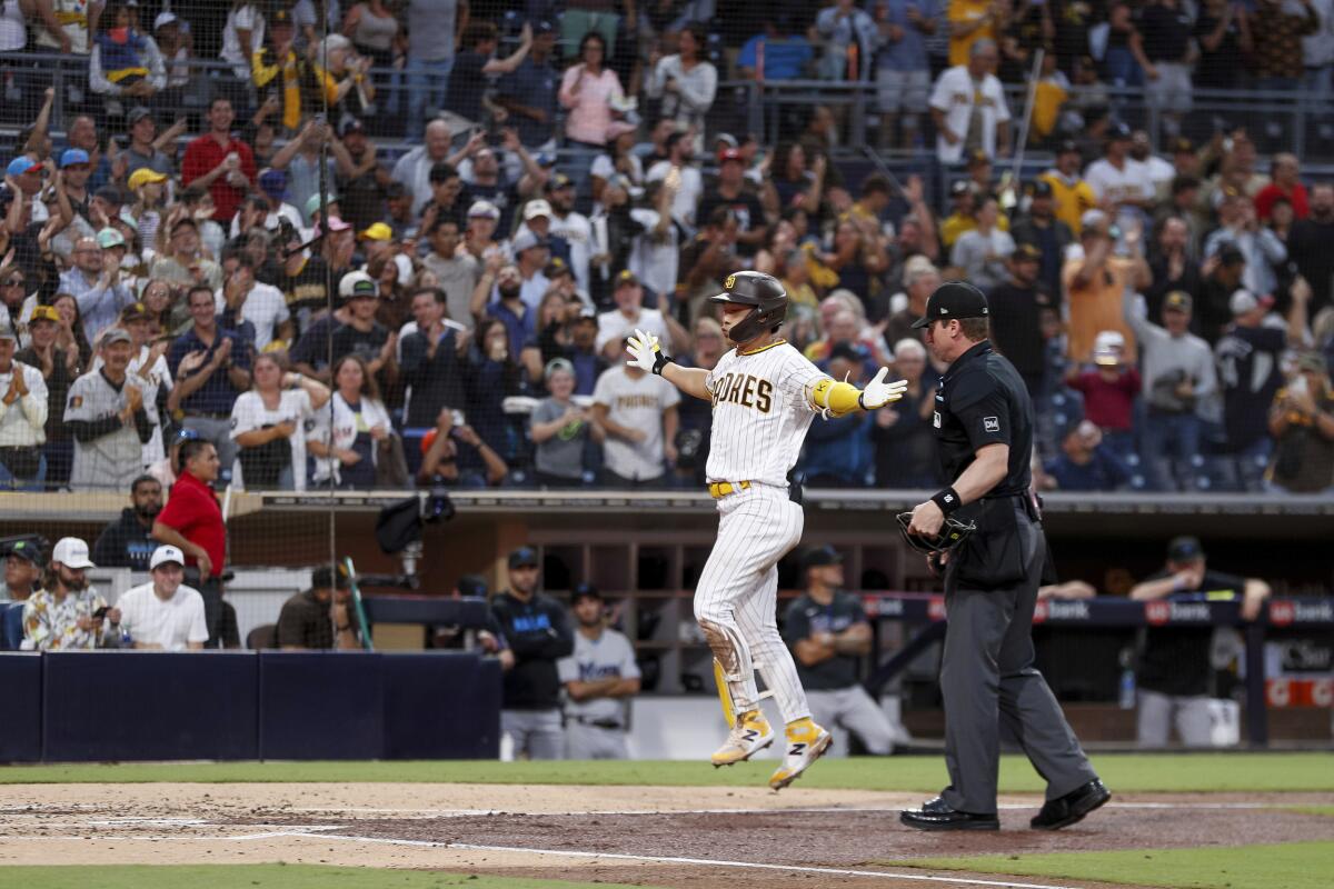 Josh Bell on getting his swing back after 2nd HR for Padres, Ha