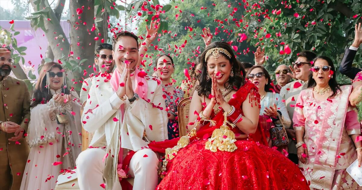 What to Wear to an Indian Wedding Ceremony - Los Angeles Times What to Wear to an Indian Wedding Ceremony - Los Angeles Times