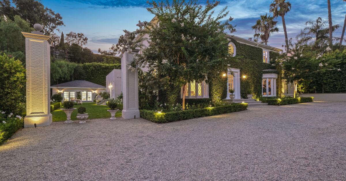 Tinder co-founder Sean Rad unloads Hollywood Hills West home - Los ...