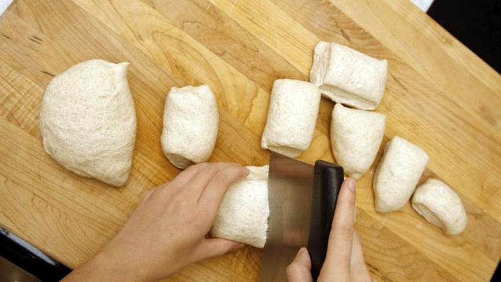 Divide the dough into 12 pieces.