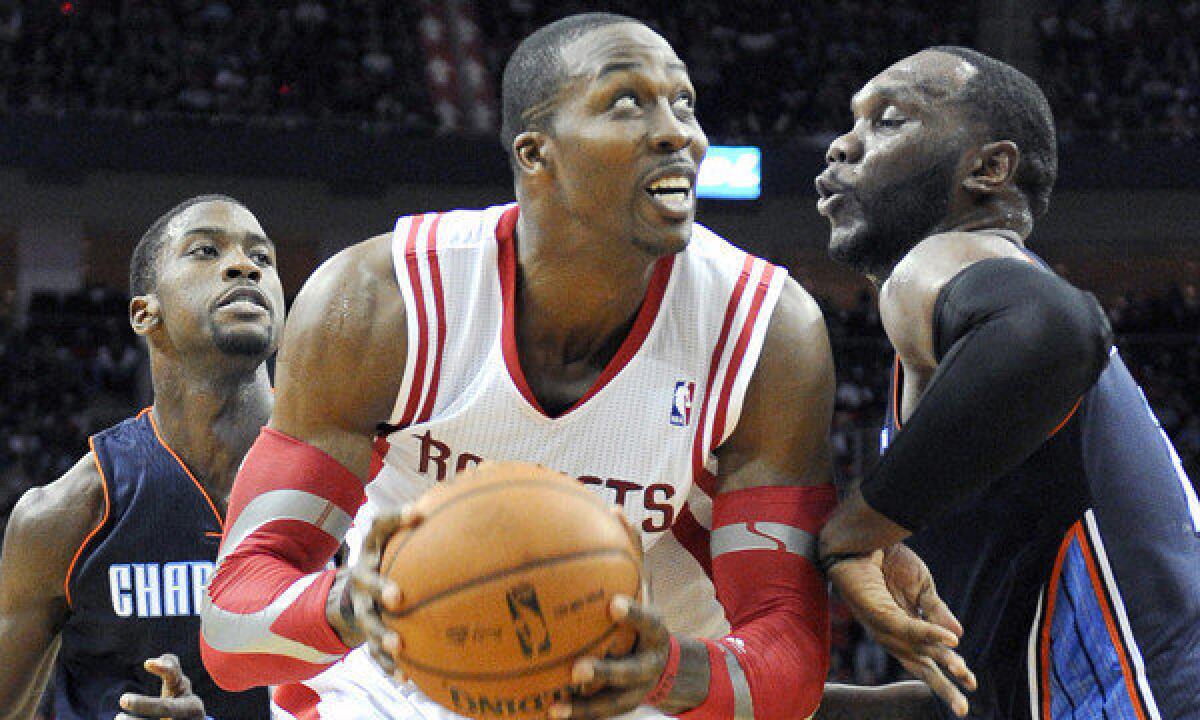 Houston Rockets center Dwight Howard says he understands why Lakers fans might be upset with him.
