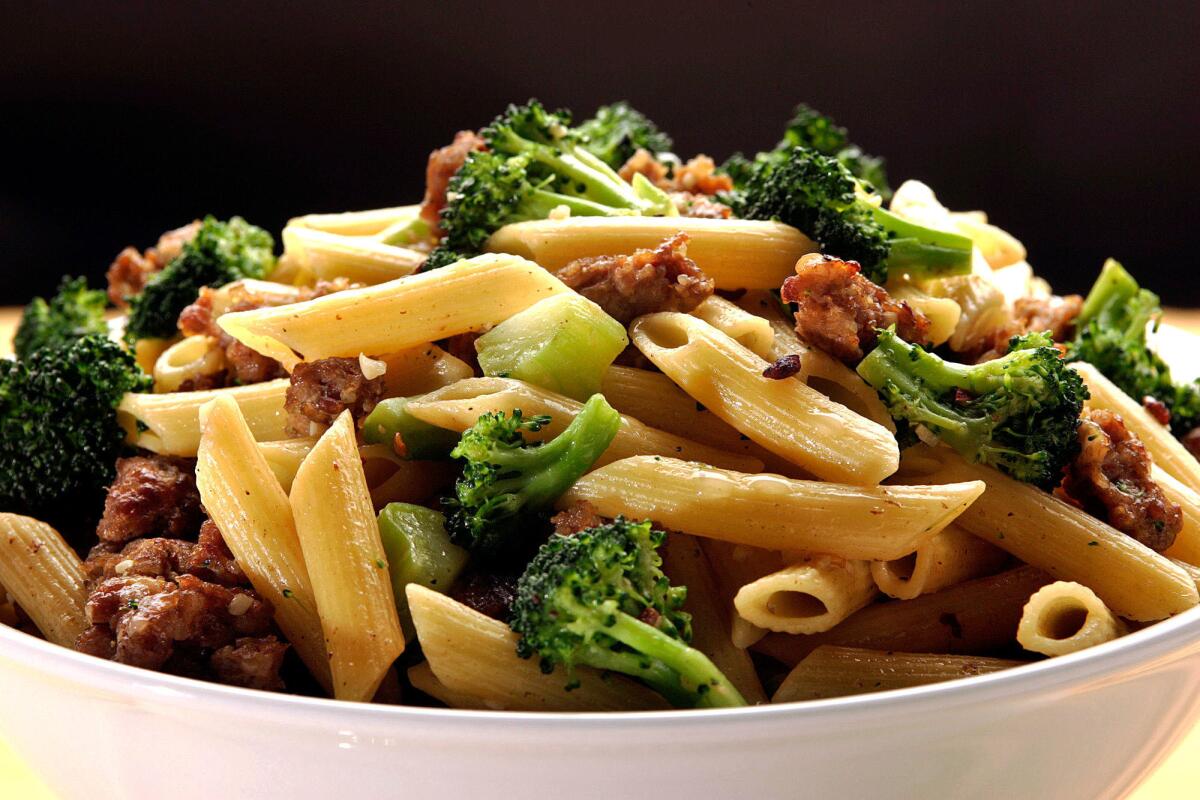 Recipe: Pasta with broccoli and Italian sausage