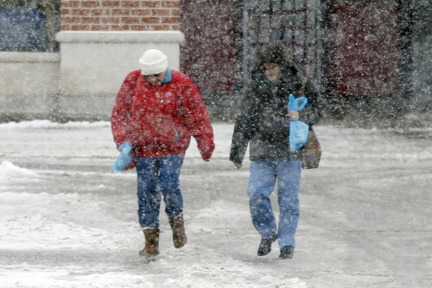 East Coast braces for major snowstorm