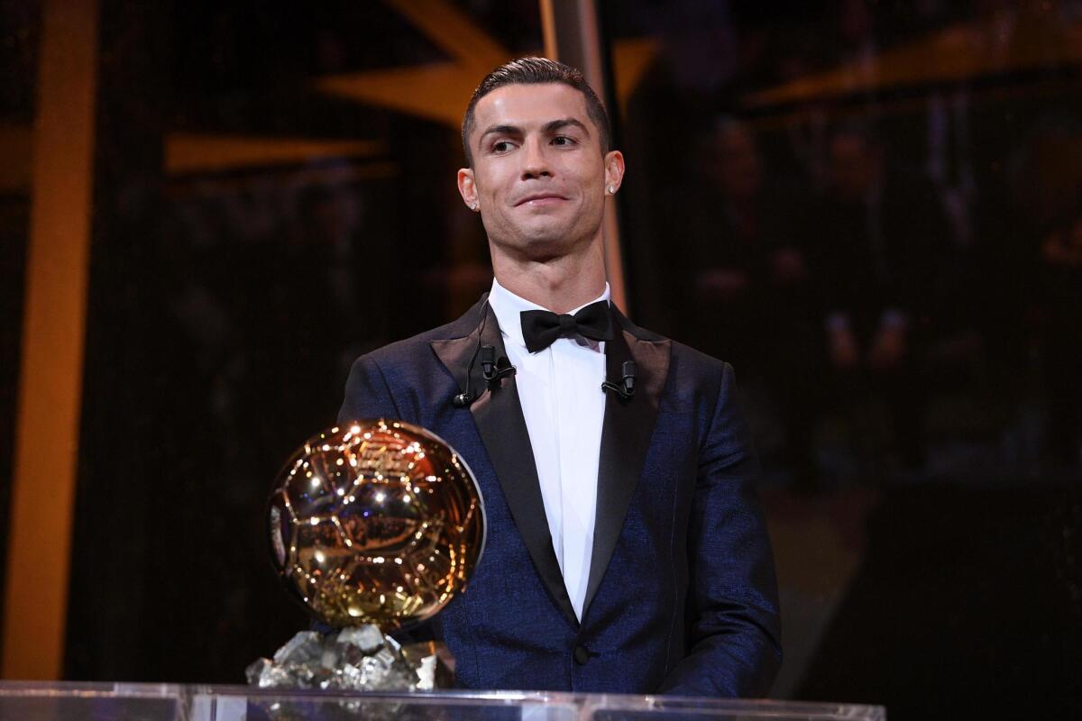 Cristiano Ronaldo logra su quinto Balón de Oro - San Diego Union-Tribune en  Español