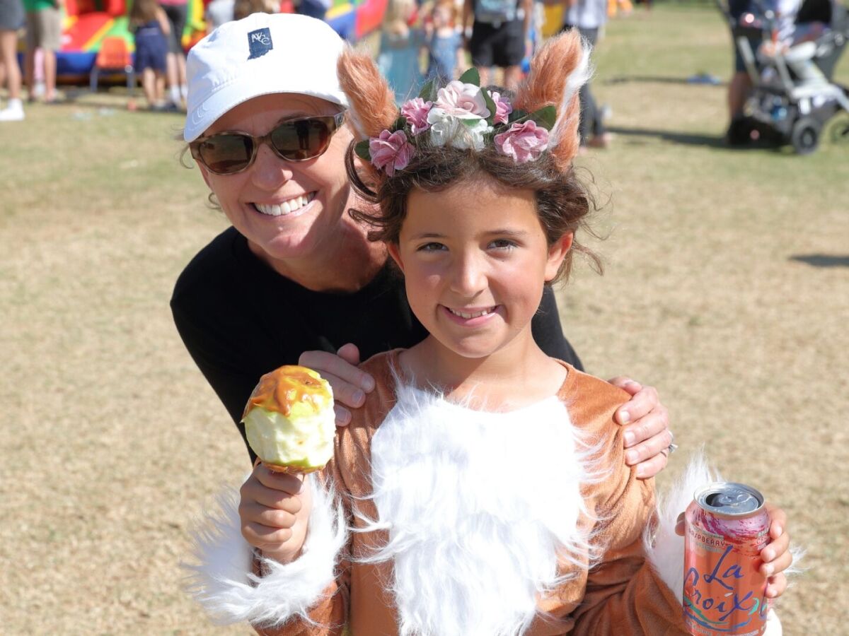 Sally and Phoebe Rollinson at the 2019 Solana Vista/Skyline Halloween carnival, the last time it was held in-person.