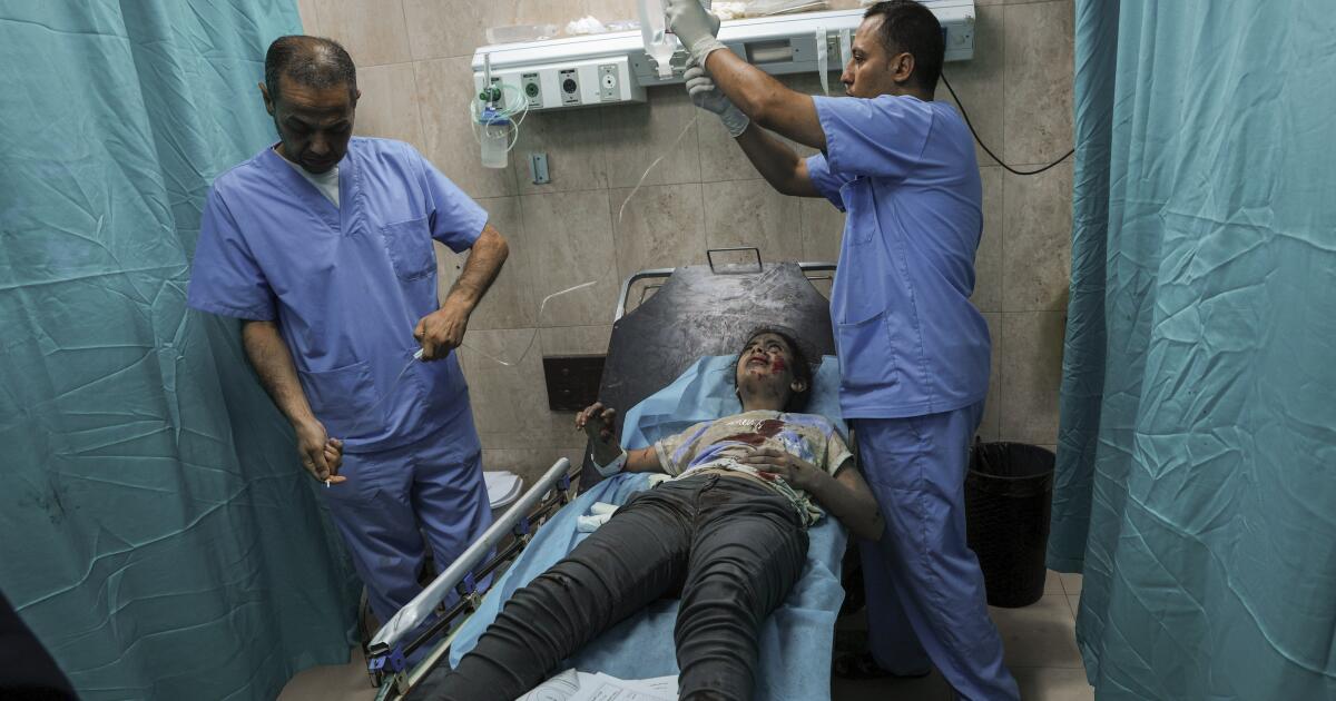 Amid Israel-Hamas war, doctors at Gaza hospitals face heartbreaking choices Amid Israel-Hamas war, doctors at Gaza hospitals face heartbreaking choices