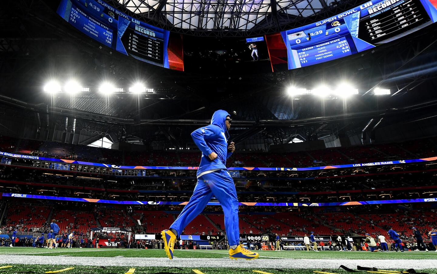 Gurley warming up