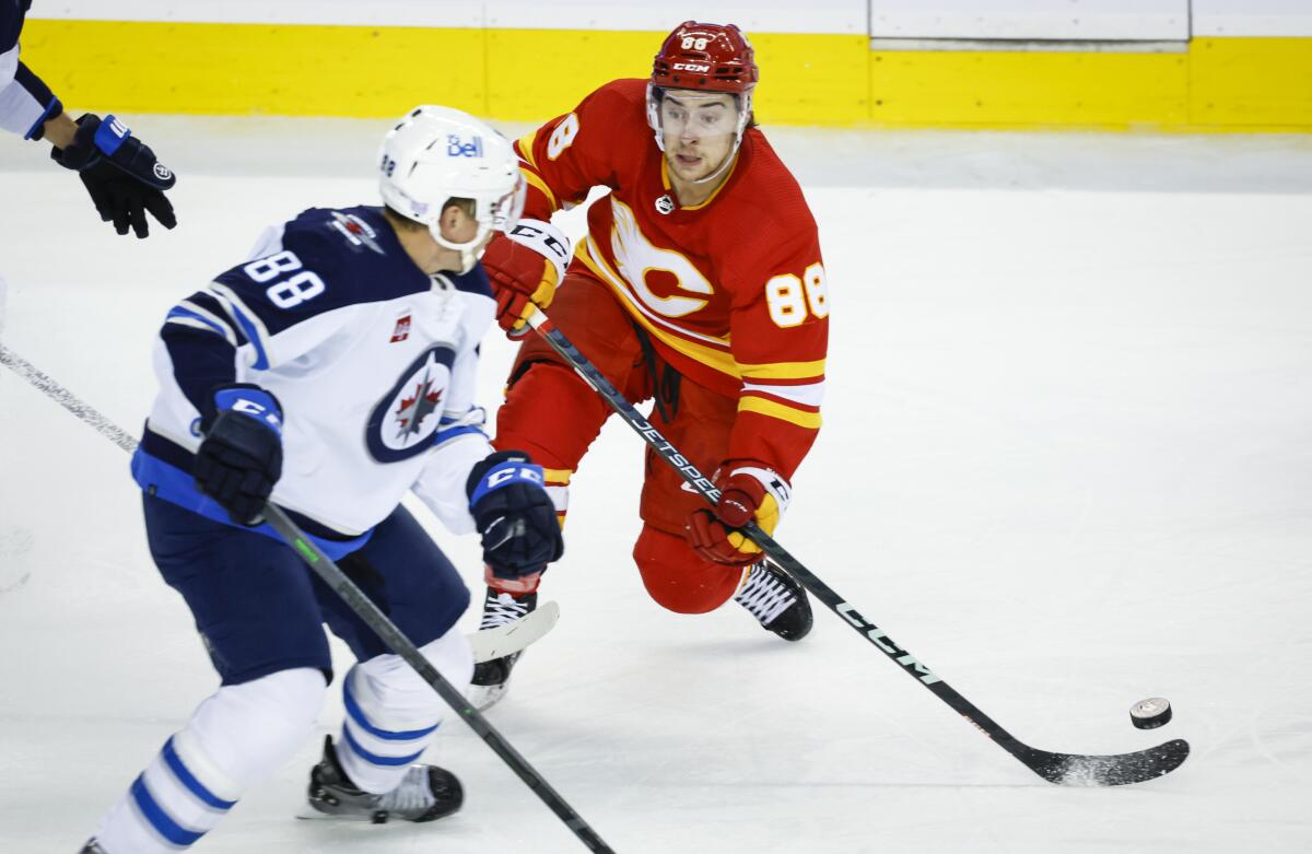 Flames beat Jets 3-2 to end 7-game skid - The San Diego Union-Tribune