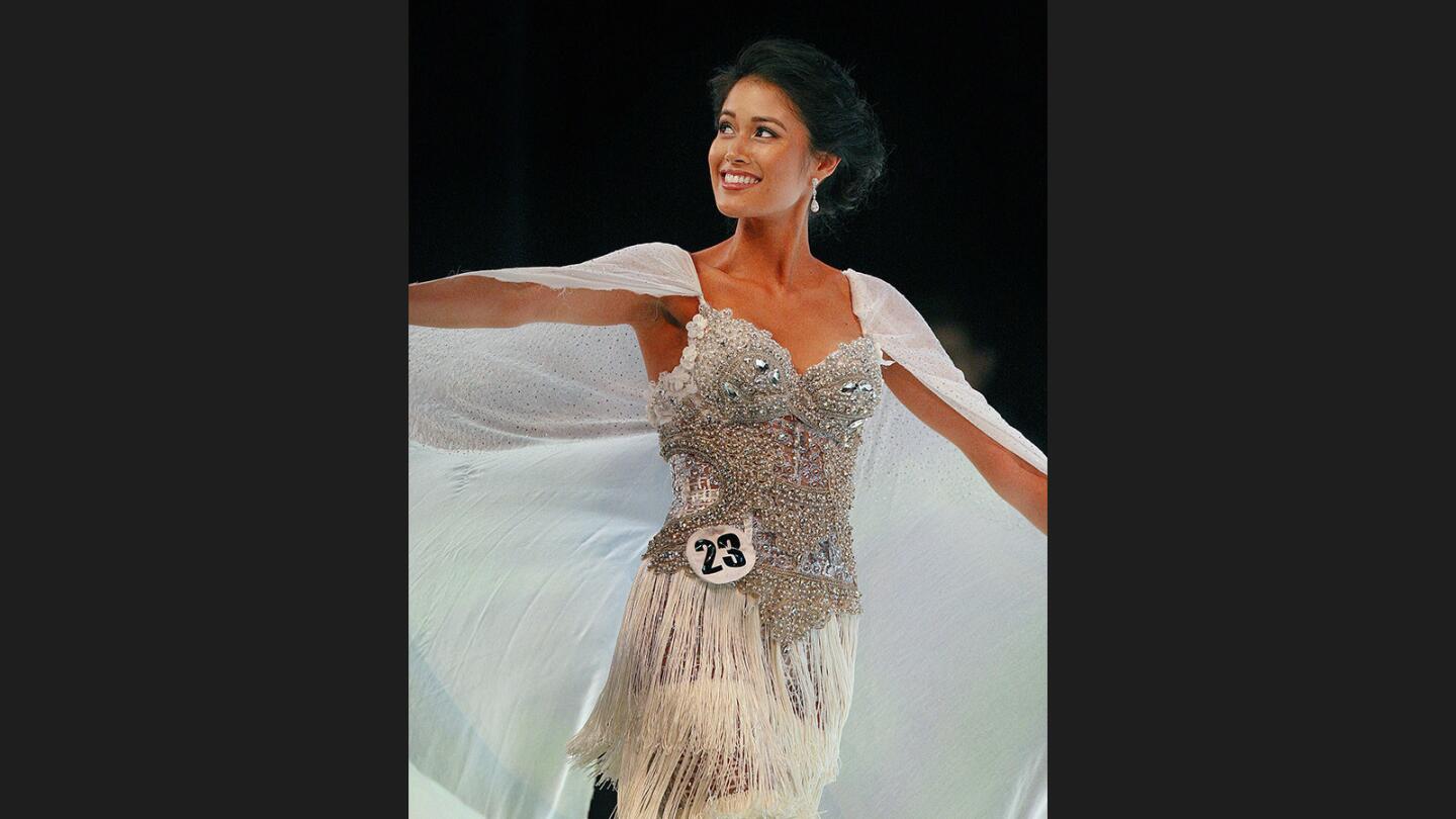 Photo Gallery: 2017 Miss Philippines USA and 2017 Young Miss Philippines USA at the Alex Theatre in Glendale