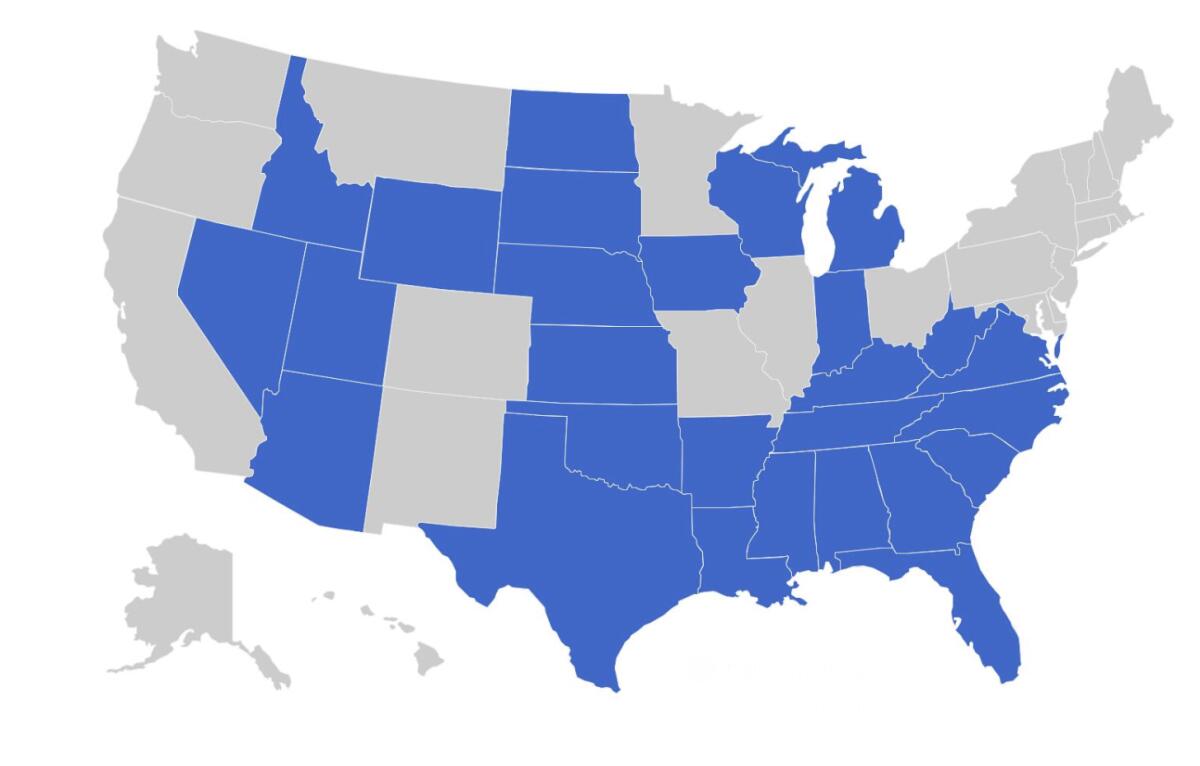 Right-to-work laws have been enacted in 27 states (blue), including the entire South.