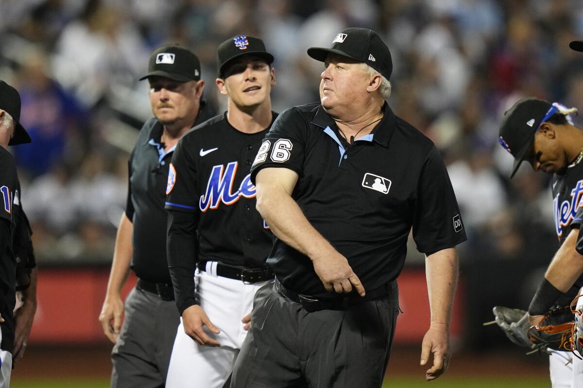 Mets reliever Drew Smith ejected from Subway Series game vs Yankees for  illegal substance - The San Diego Union-Tribune