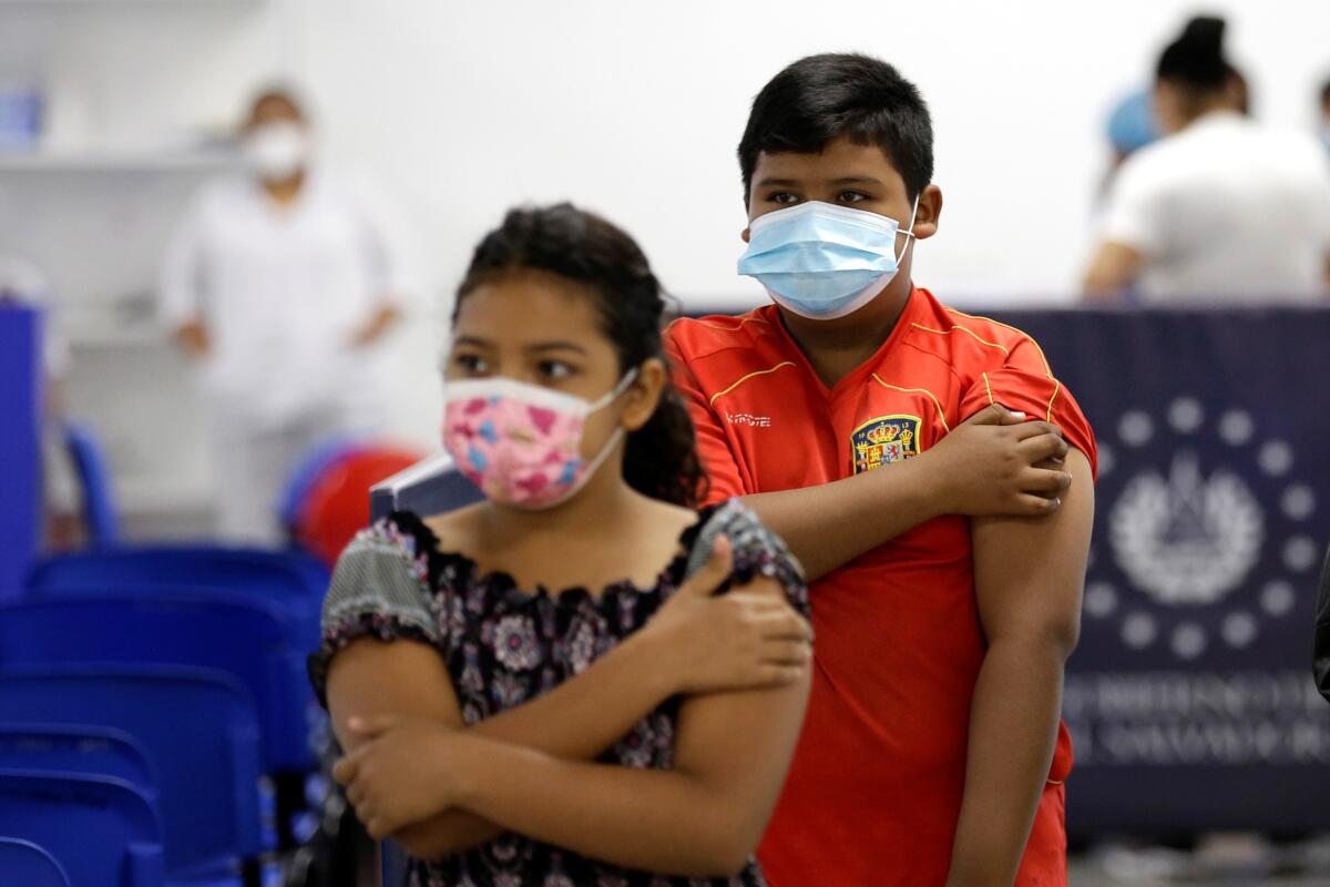 Mujer que vacunó en Puerto Rico a menores de 12 años no es una farmacéutica