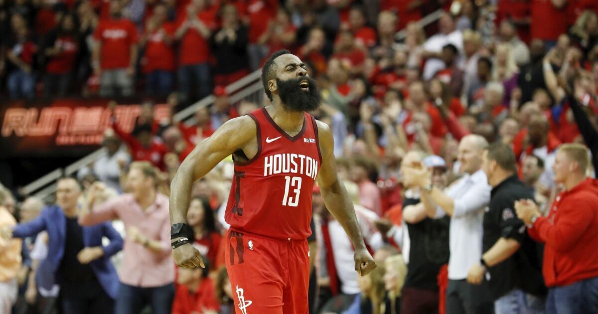 Warriors frustrate Rockets' James Harden to extend winning streak to 3