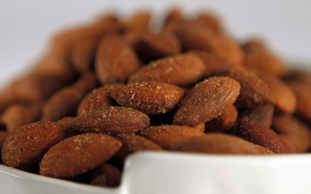 Spiced roasted almonds