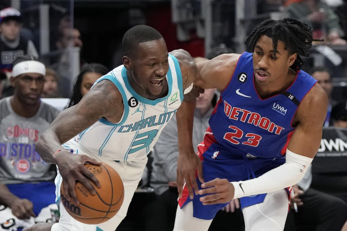 Oubre, Rozier help Hornets deal Pistons 10th straight loss - The