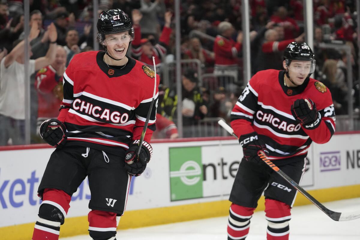 3 Former Chicago Blackhawks to Help Team with General Manager Search, Chicago News