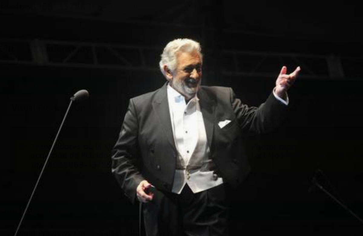 El tenor español Plácido Domingo actúa el miércoles 17 de octubre de 2018, en la ciudad de Durango (México). EFE/Fermin Soto/Archivo