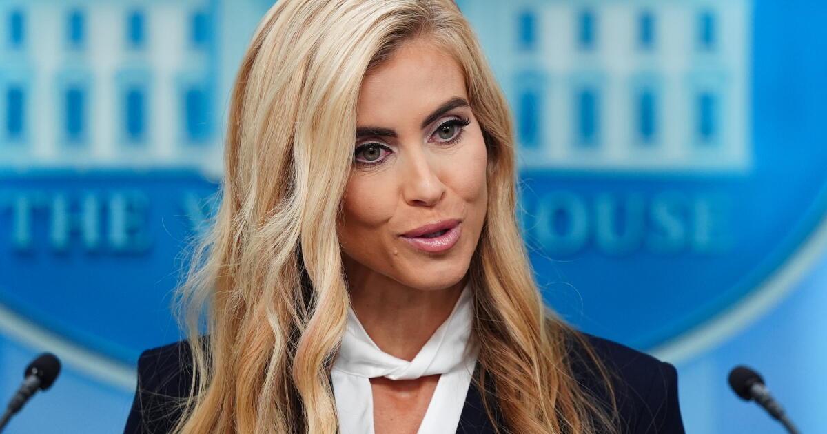 Questions Swirl About New White House Press Secretary's Resume - Beritaja Questions Swirl About New White House Press Secretary's Resume - Beritaja