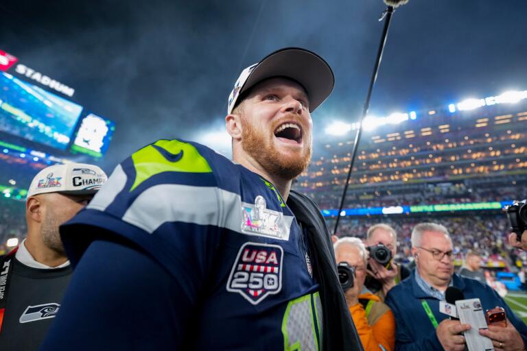 2026 Super Bowl scores 124.9 million viewers, second-largest ever - Los ...