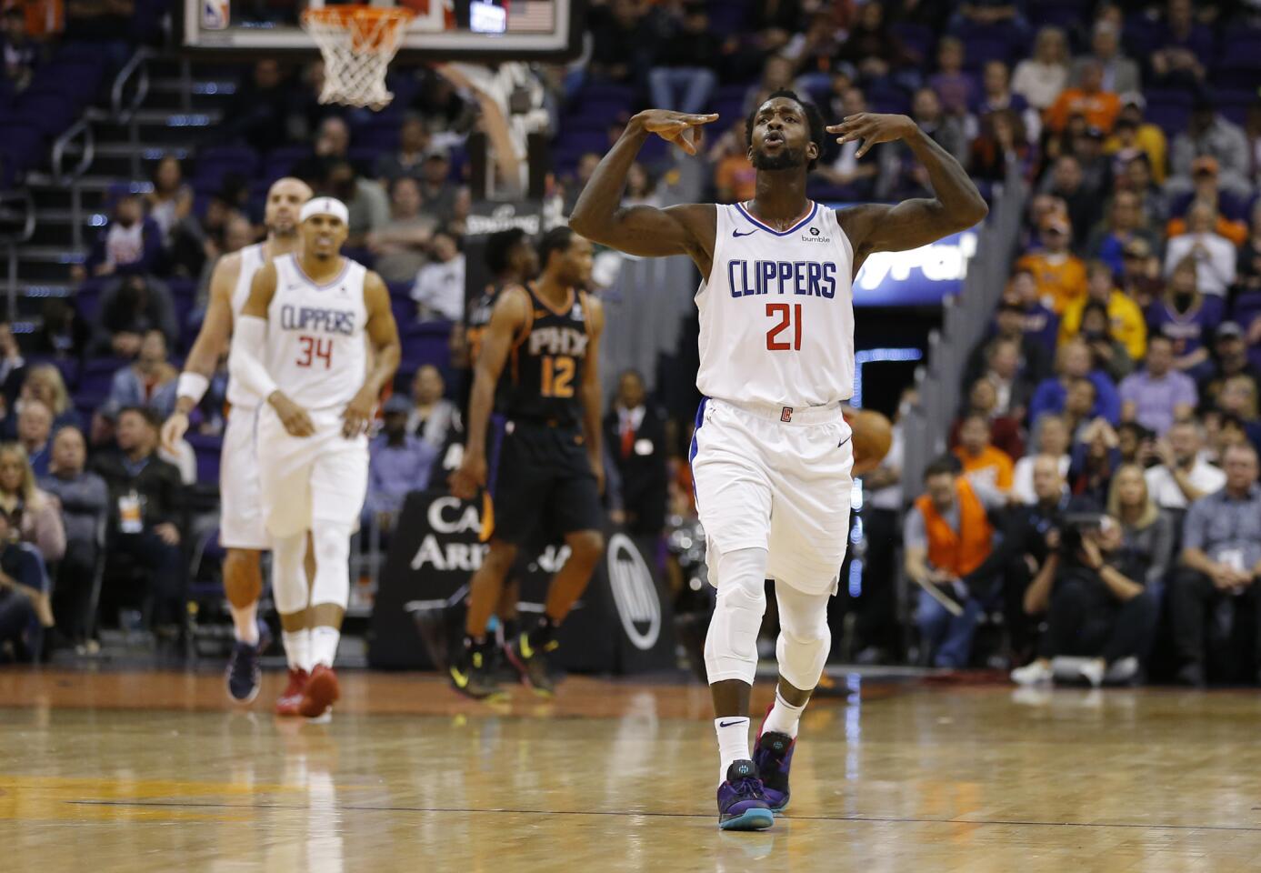 Los Angeles Clippers guard Patrick Beverley (21) in the first half during an NBA basketball game against the Phoenix Suns, Friday, Jan. 4, 2019, in Phoenix. (AP Photo/Rick Scuteri)