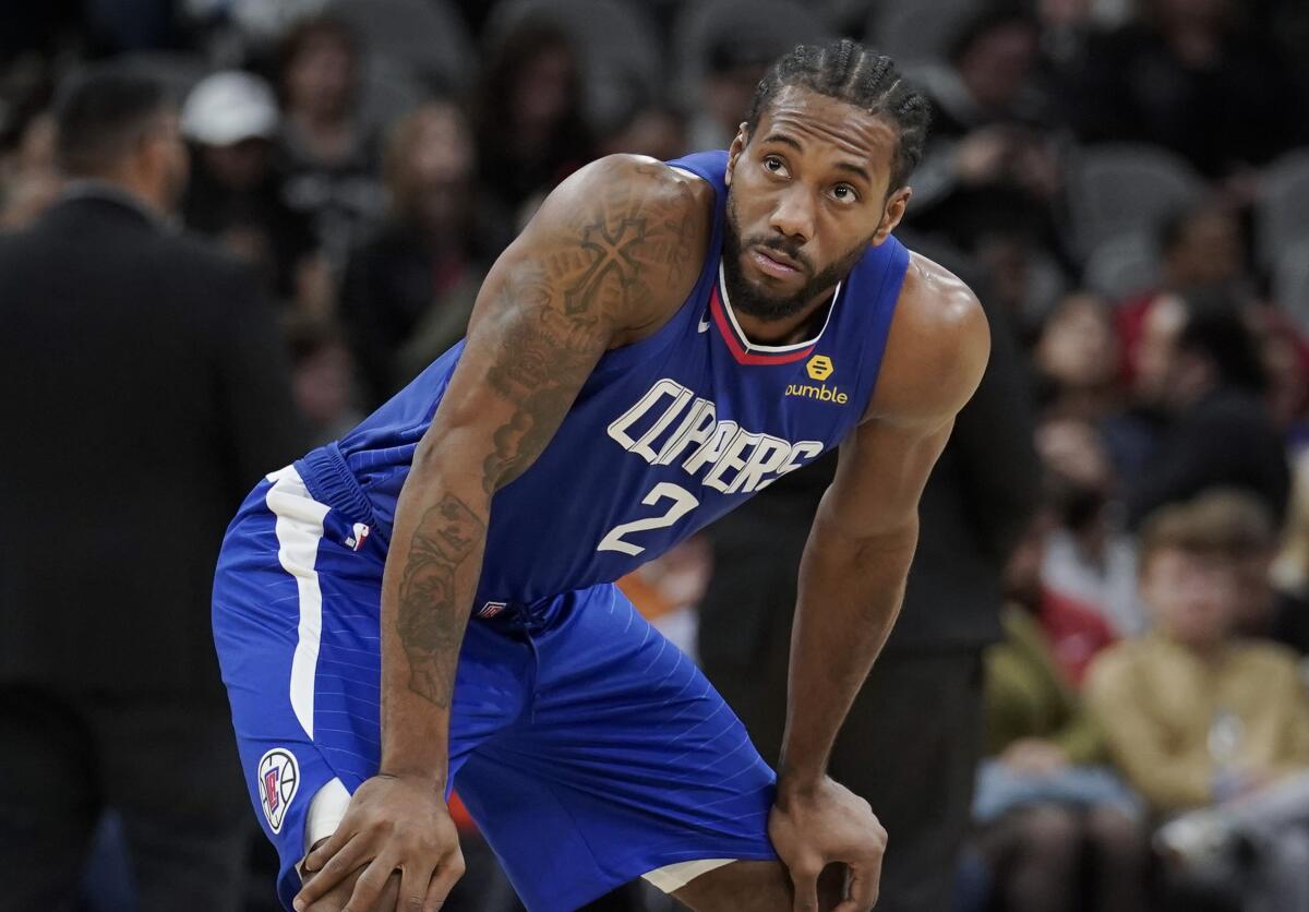 Clippers forward Kawhi Leonard catches his breath during a game against the Spurs on Nov 29, 2019, in San Antonio.