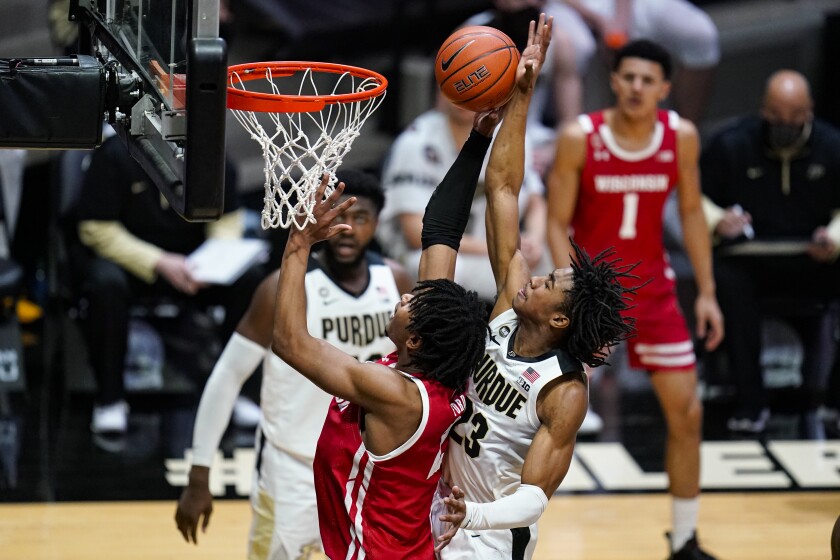 Edey helps No. 23 Purdue hold off No. 25 Wisconsin 73-69 - The San Diego Union-Tribune