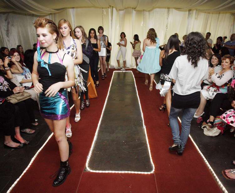 Debut Rosemont Middle School Fashion Show