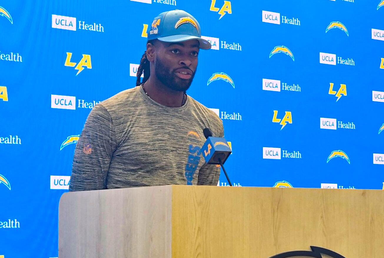 Chargers’ Najee Harris sustains ‘superficial eye damage’ in fireworks incident