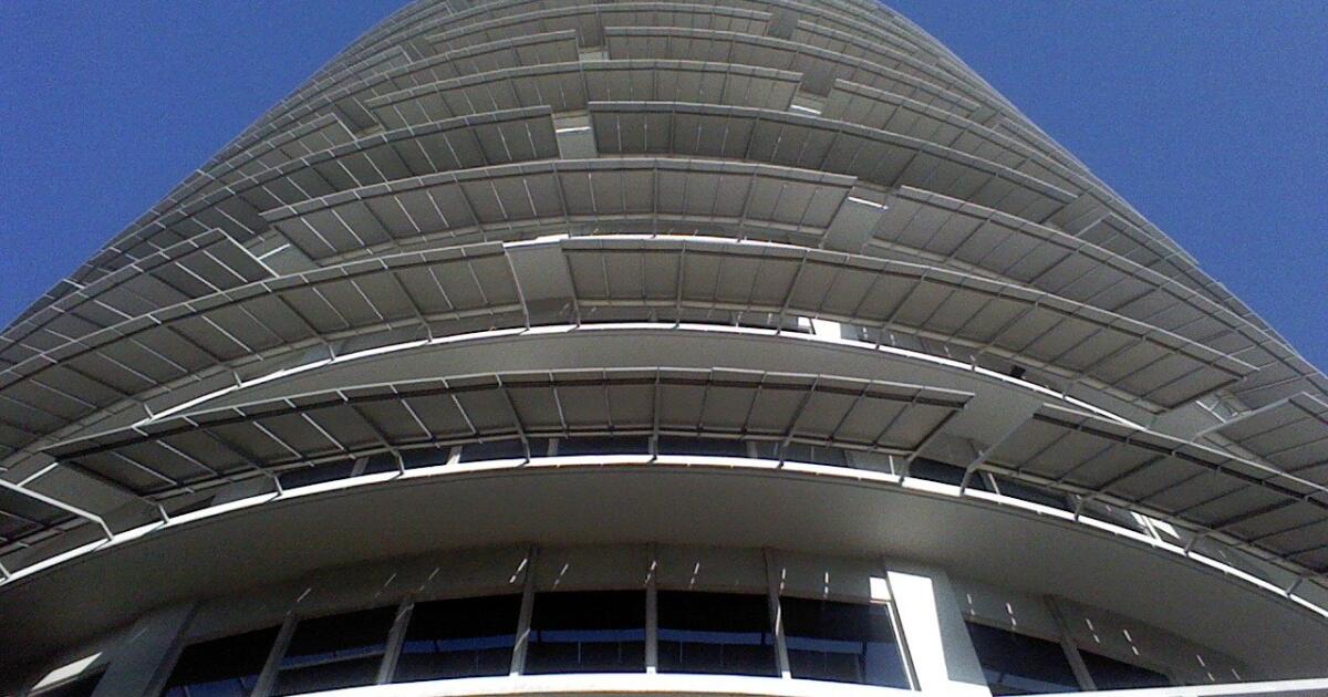 Editöre Mektuplar: Capitol Records Binası'nın Back Boold Mimar da harika bir öğretmendi