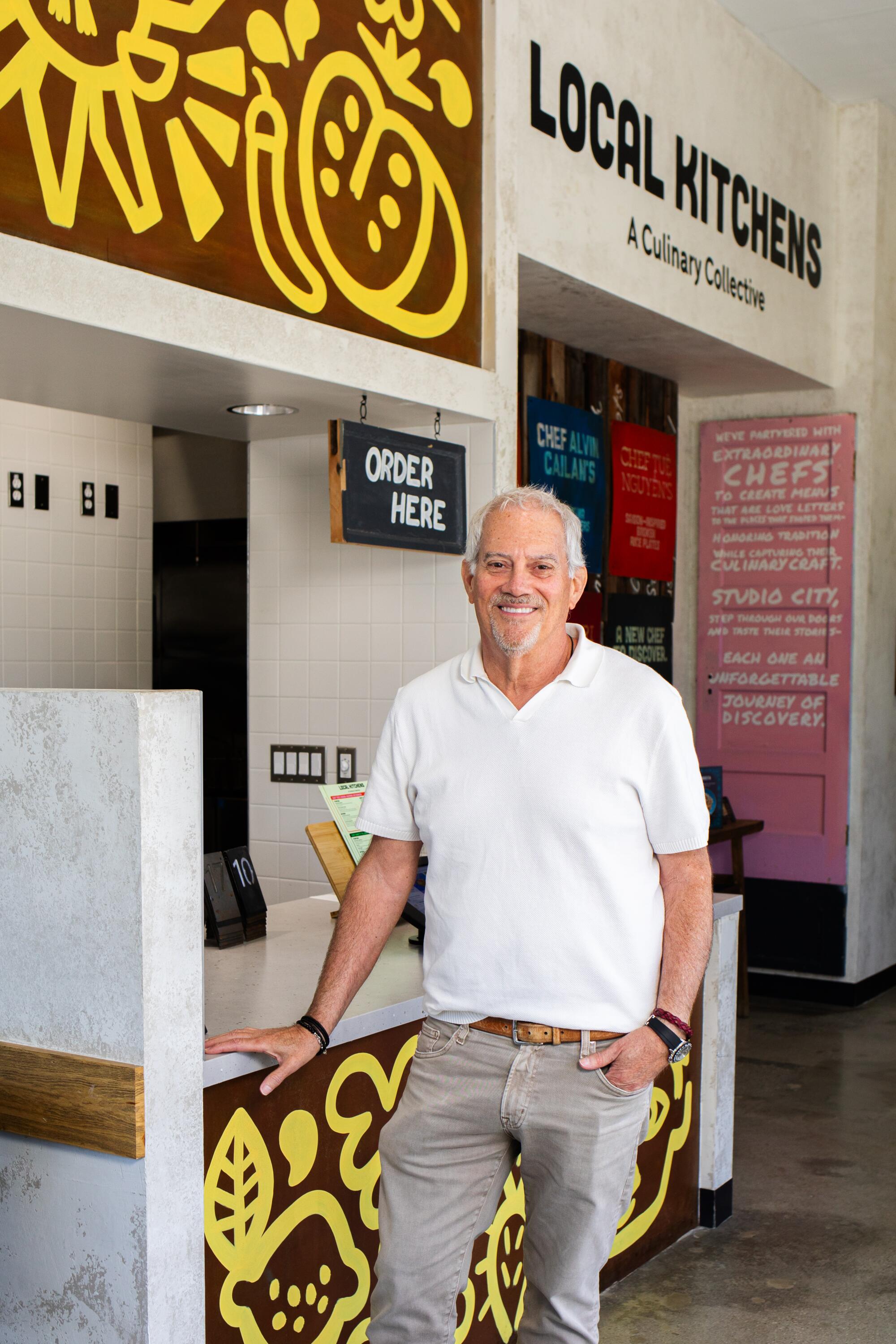 Local kitchen cio jay in the location of the company studio city of the company Studio.