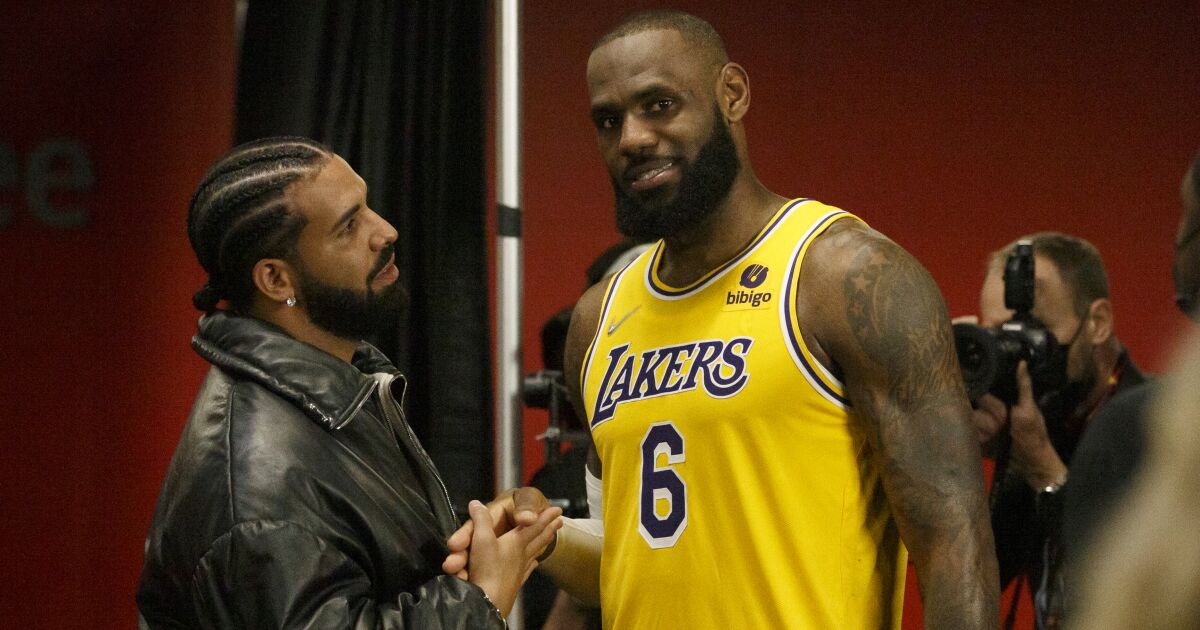 Pourquoi LeBron James a accompagné Drake sur scène à Los Angeles