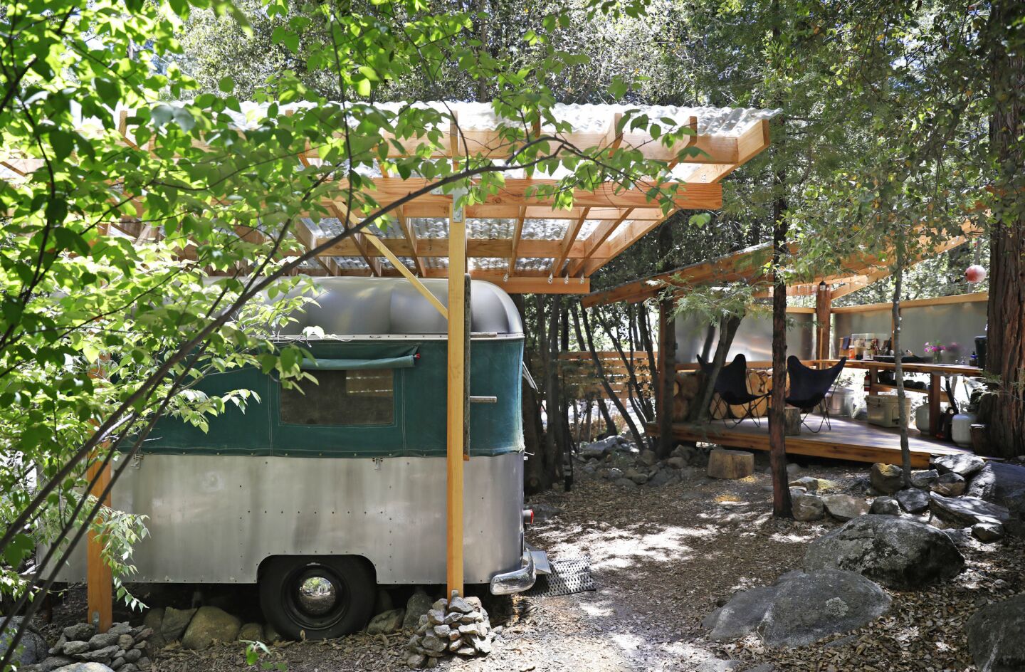 A 1955 Trail Chief trailer can be rented through Airbnb.