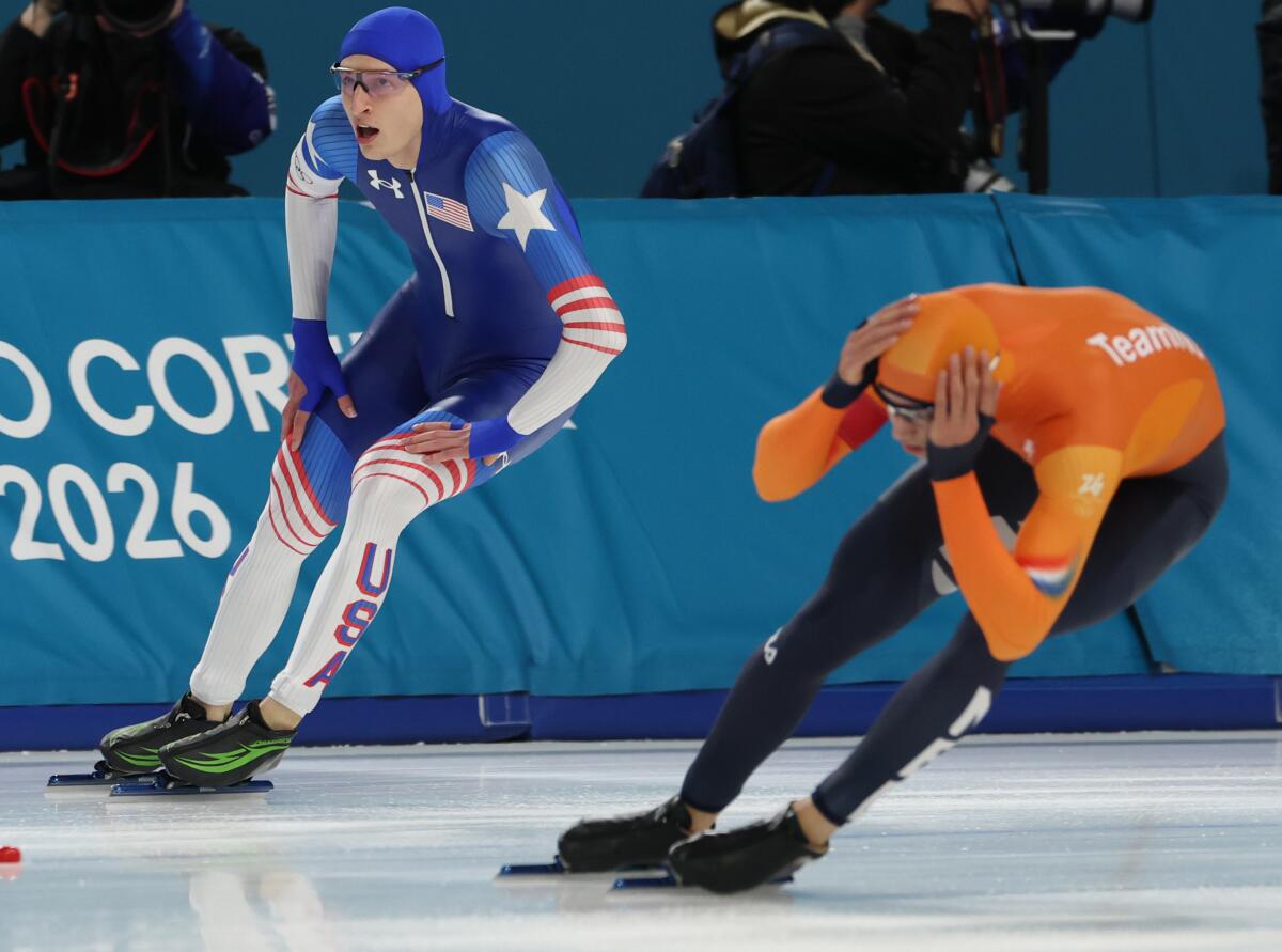 জর্ডান স্টলজ শীতকালীন অলিম্পিকে আমেরিকানদের স্কিড রেকর্ড করে এবং ক্যাপচার করে জর্ডান স্টলজ শীতকালীন অলিম্পিকে আমেরিকানদের স্কিড রেকর্ড করে এবং ক্যাপচার করে