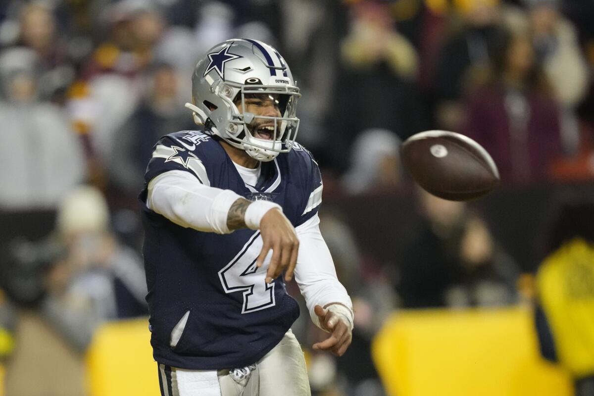 Prescott, Cowboys fall flat in Week 18 loss to Commanders - The San Diego  Union-Tribune