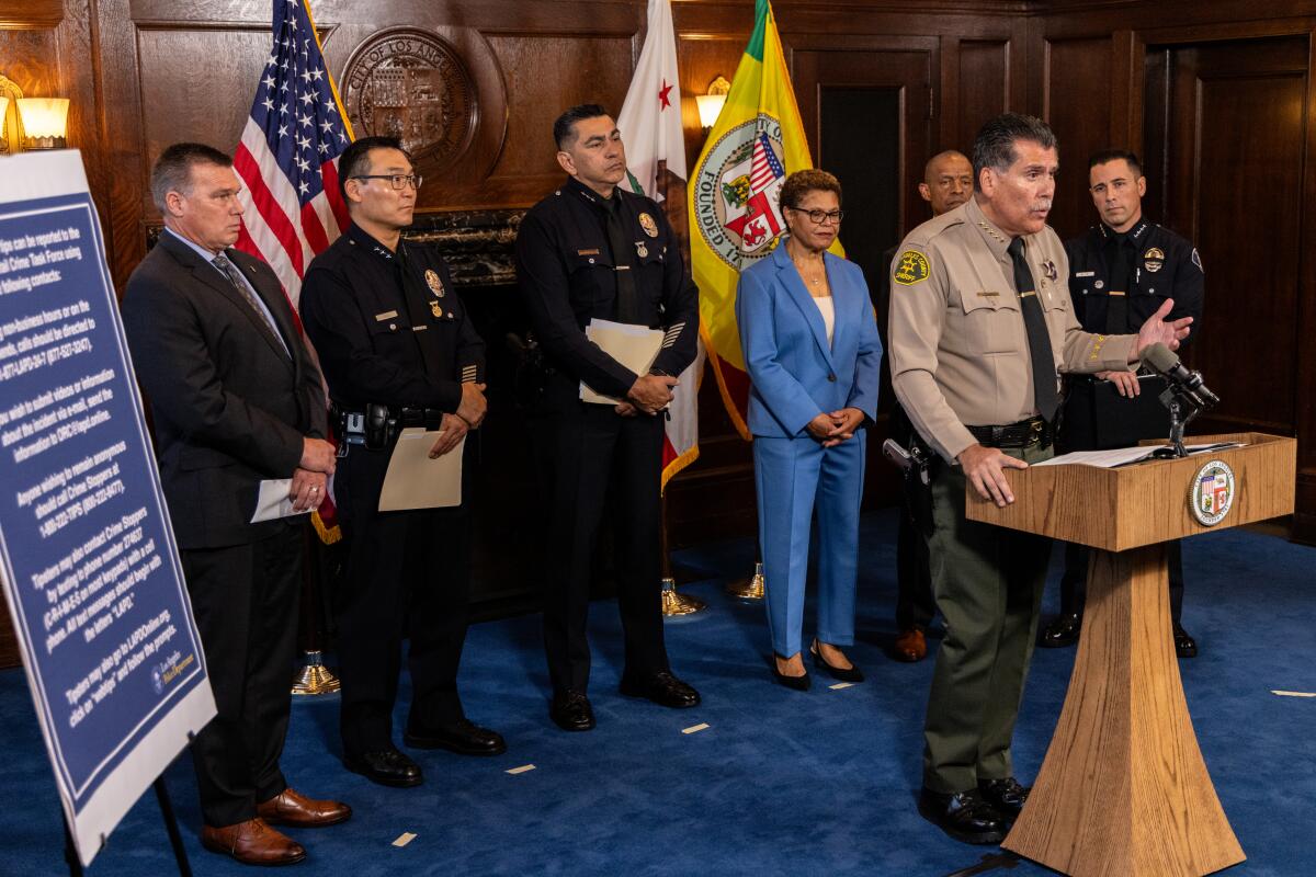 LA County Sheriff Robert Luna and L.A. Mayor Karen Bass