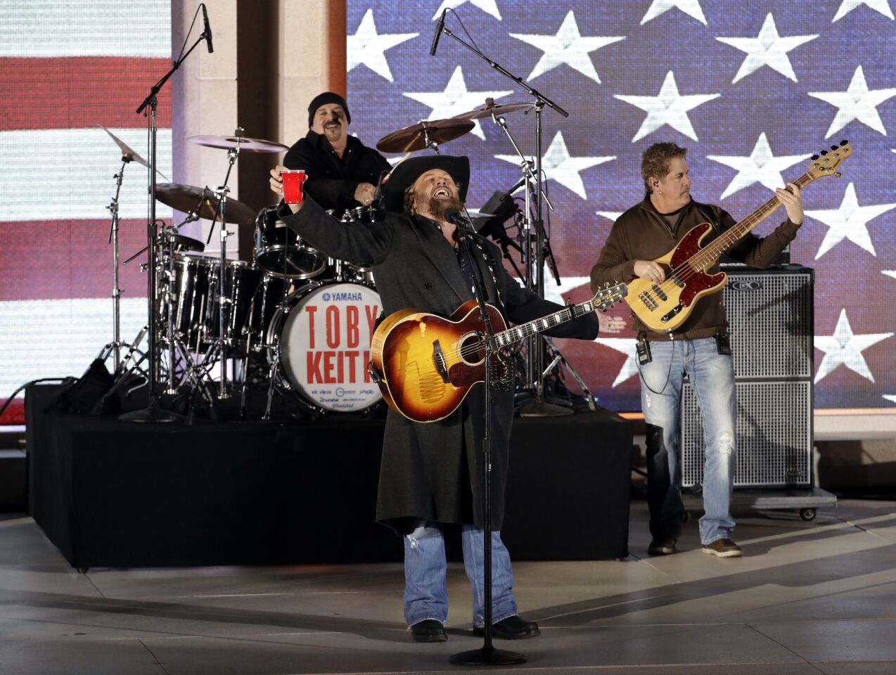 Toby Keith performs.