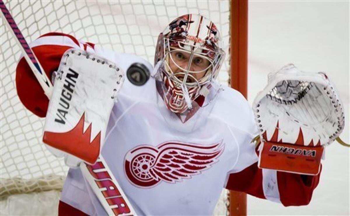 Detroit Red Wings rout Vancouver Canucks, 8-3