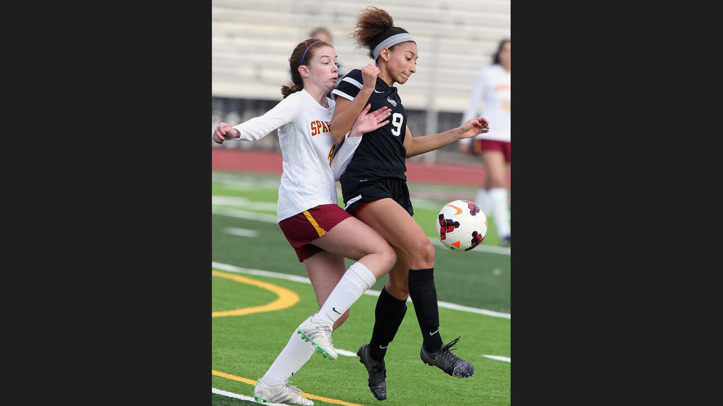 Photo Gallery: La Cañada vs. FSHA in non-league girls' soccer