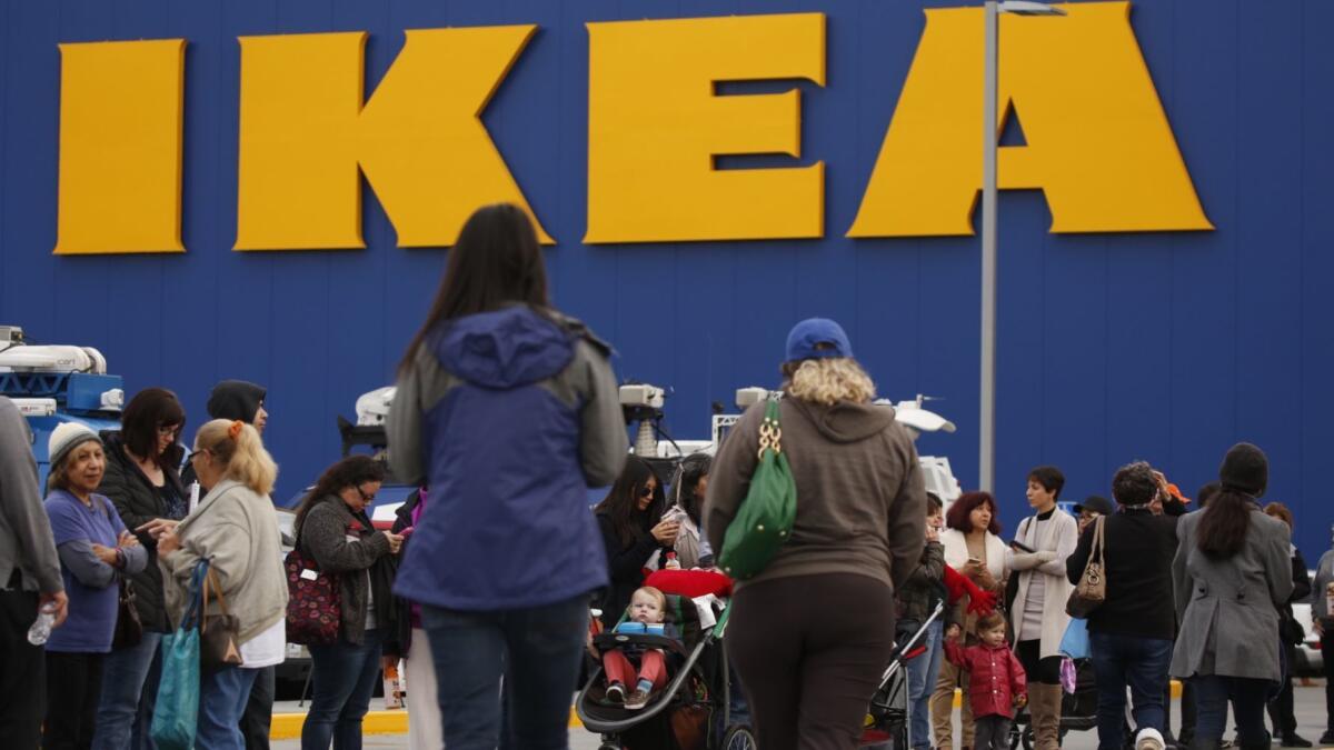BURBANK, CA - FEBRUARY 8, 2017 - The line snakes around the parking lot as thousands wait in line outside IKEA, which opened the doors to its new Burbank store marking the largest IKEA store in North America with 456,000 square feet on Wednesday morning February 8, 2016. There was entertainment for the thousands that waited in line. Some came prepared with chairs as early as Midnight for the opening festivities. (Al Seib / Los Angeles Times)