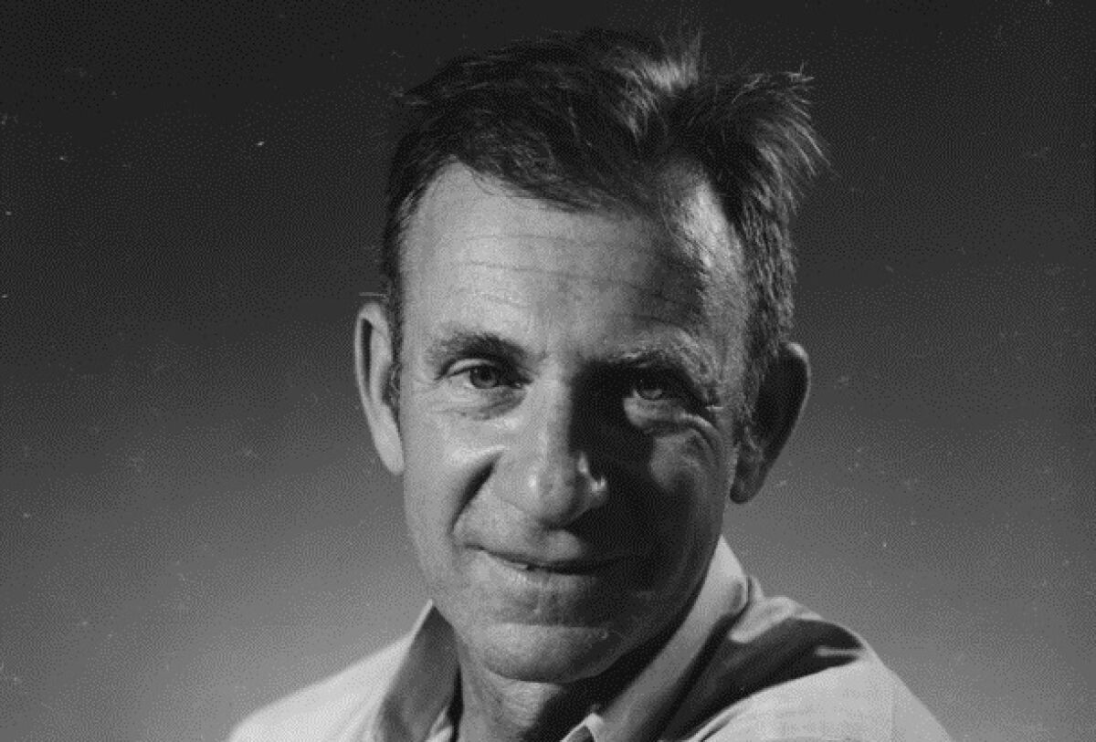 Walter Munk (1917-2019) was a rock star of oceanography.