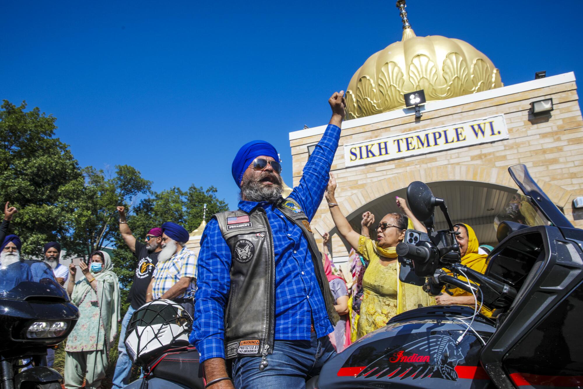 Riders  led by Dilbagh Singh Sandhu are welcomed at Sikh Temple in Oak Creek