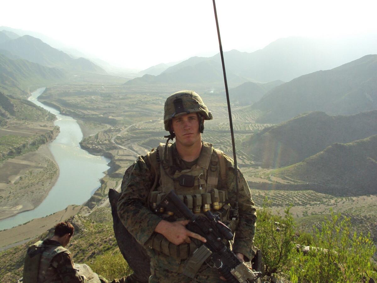Former NFL player dies in Afghan firefight