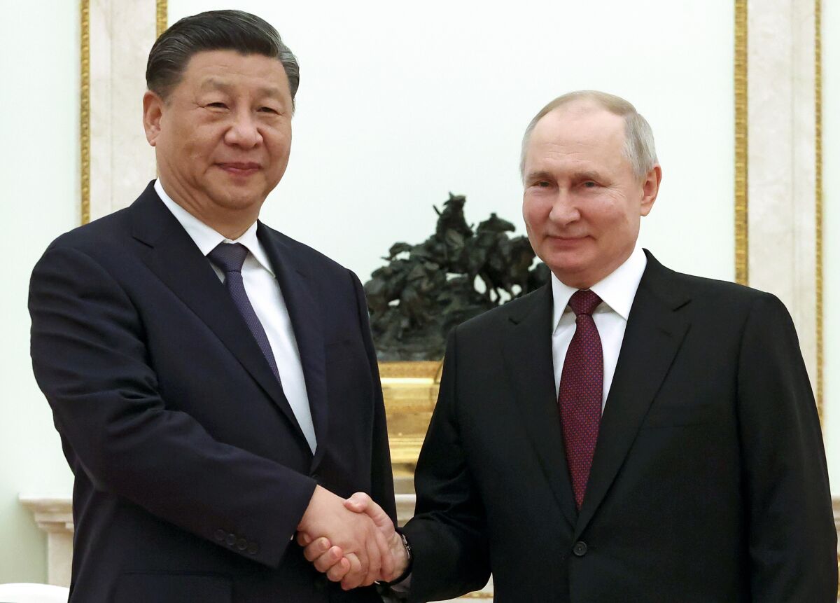El presidente chino Xi Jinping y su homólogo ruso Vladimir Putin 