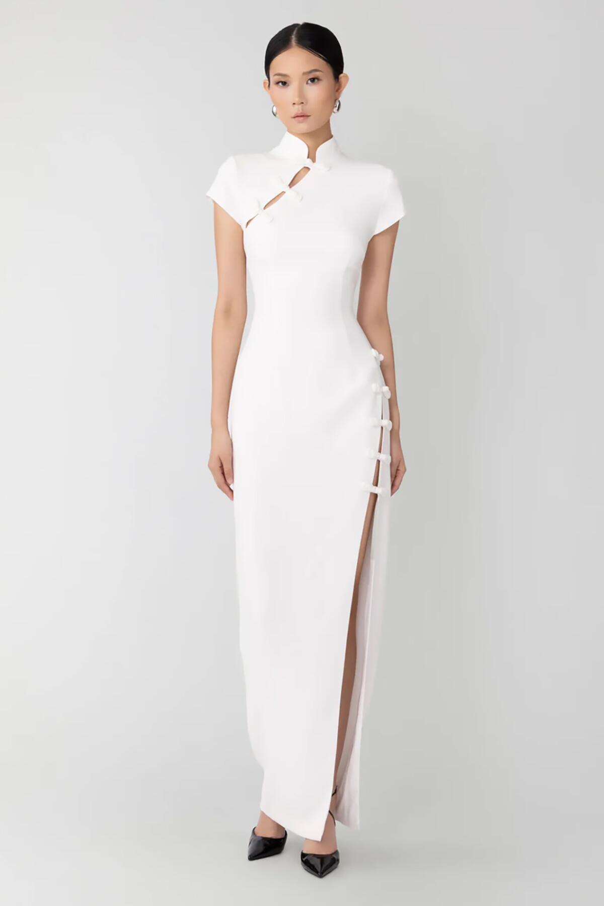 Sau Lee Bridal Brings Cultural Representation to Modern Bridal Fashion - Los Angeles Times Sau Lee Bridal Brings Cultural Representation to Modern Bridal Fashion - Los Angeles Times