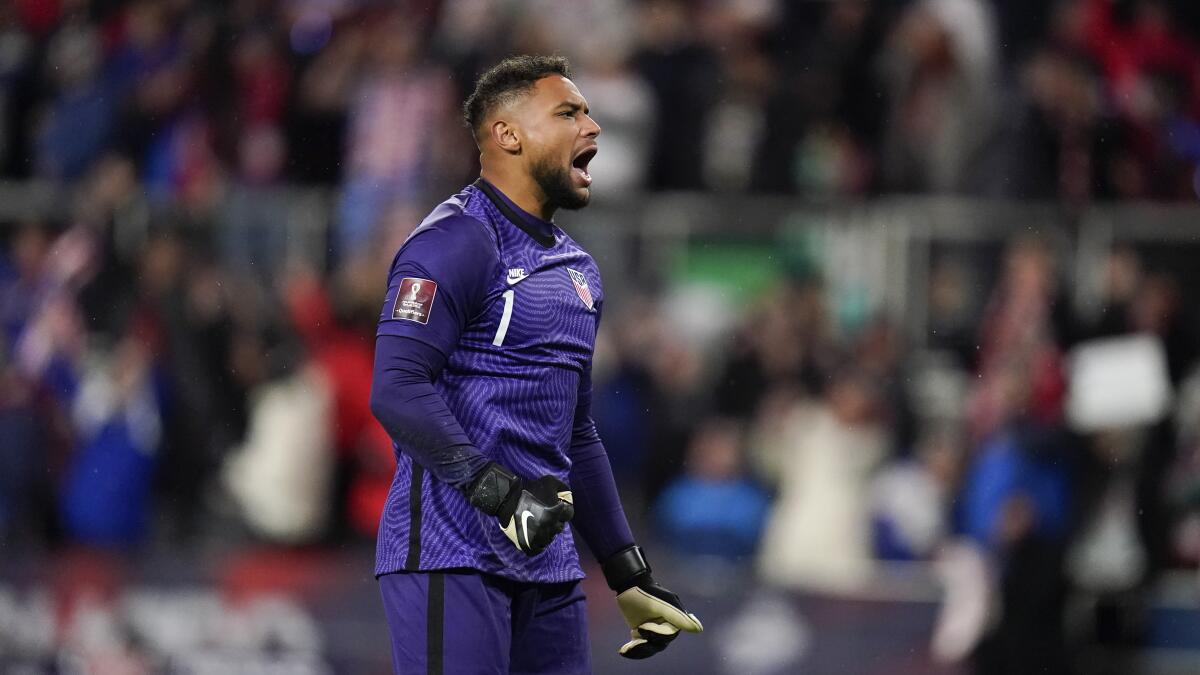 U.S. goalkeeper Zack Steffen reacts at the end his team's win over Mexico 