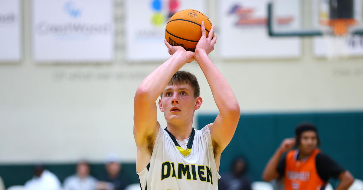 Lise basketbolu: Damien Baseline League şampiyonluğunu kazandı