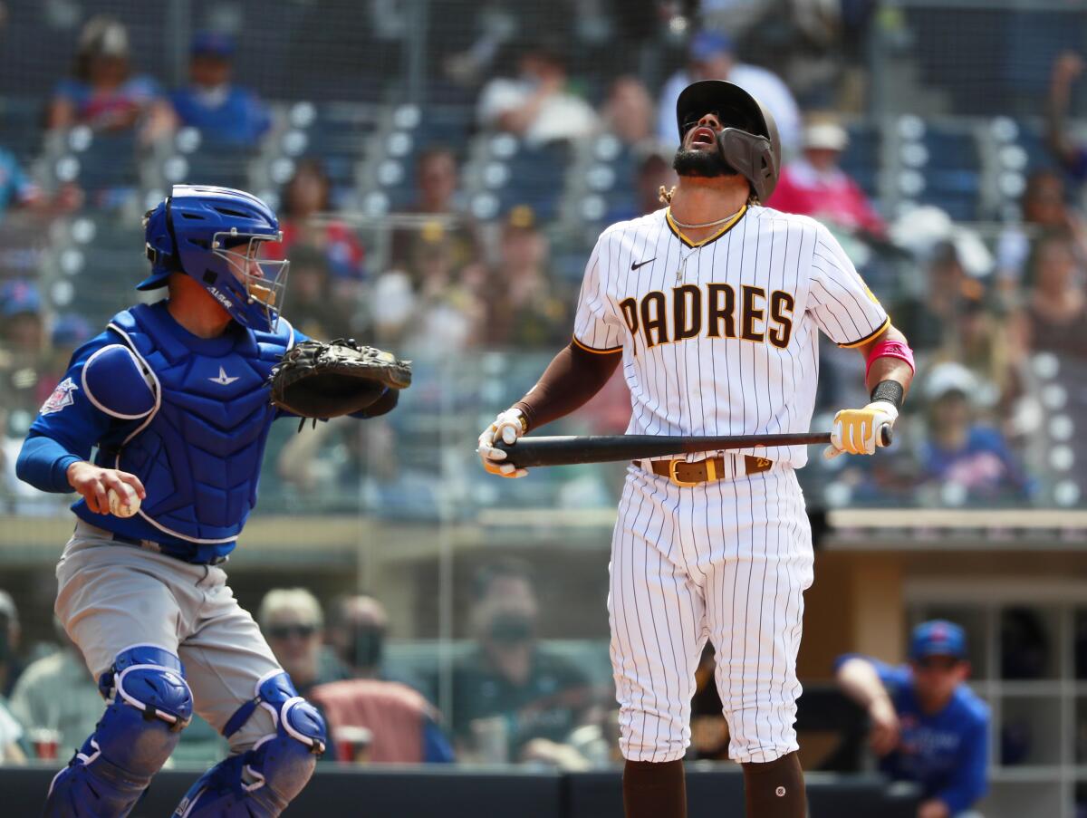 Fernando Tatis Jr. departs early in Padres' loss to Cubs - The San Diego  Union-Tribune