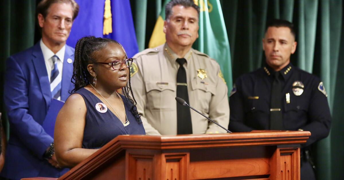 Un homme a été inculpé en lien avec une fusillade mortelle lors d’une fête du 4 juillet à Compton